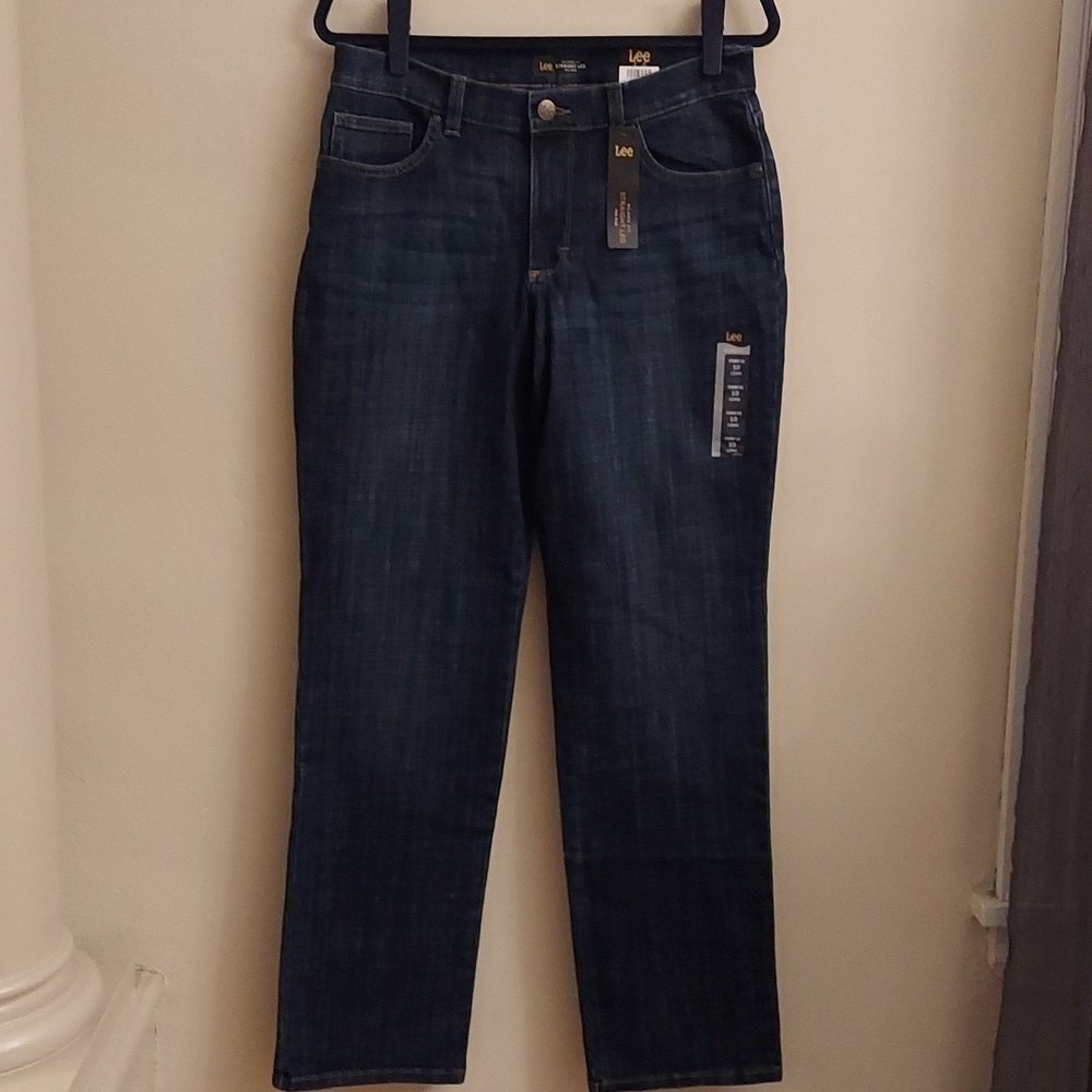 LEE Relaxed Fit Straight Leg Mid Rise Dark Wash Jeans 10L NWT - Picture 2 of 14